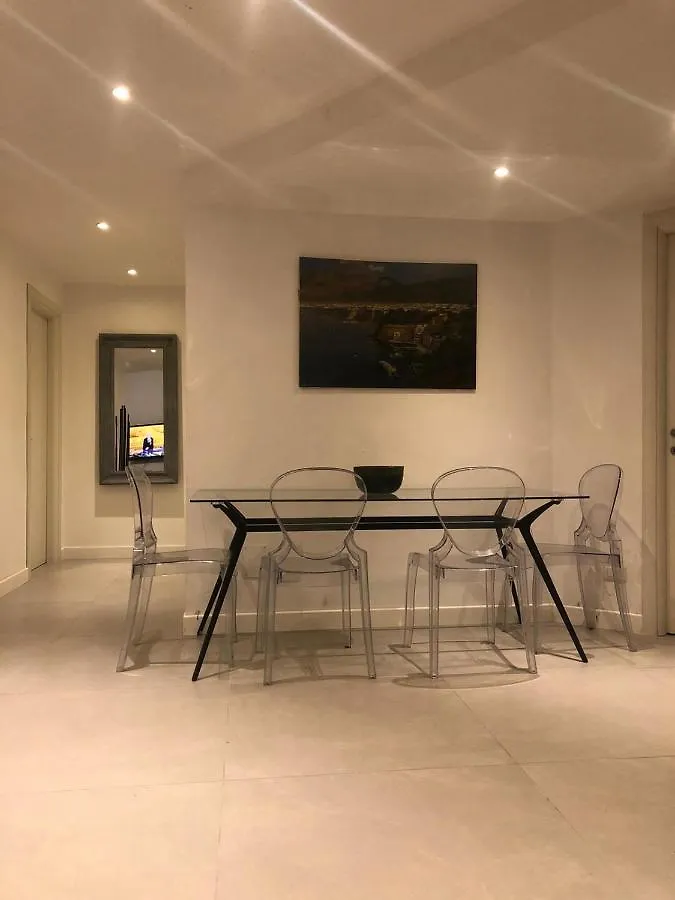 Mirella Home نابولي شقة